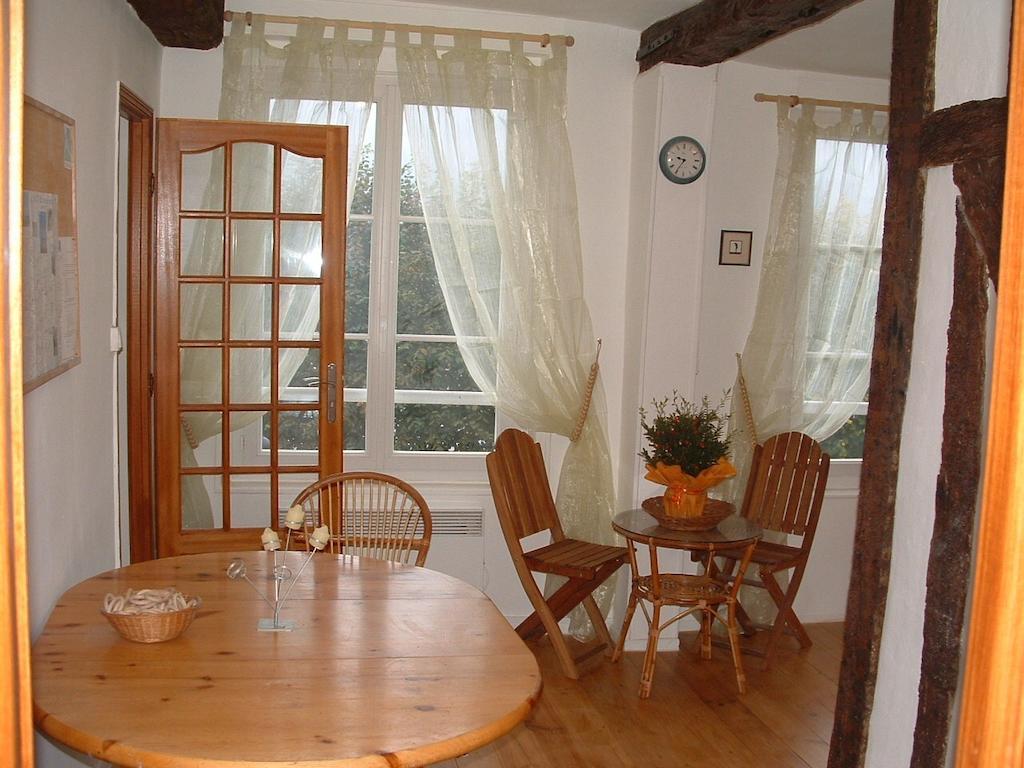 Quai Peree Apartement แซ็งต์-วาเลรี-ซัวร์-ซอมม์ ห้อง รูปภาพ
